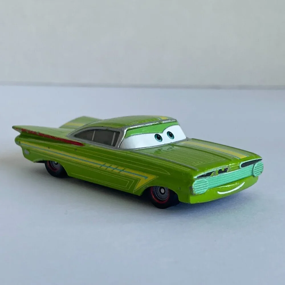 Disney‎ Cars Ramone Green Car, Radiator Springs, Collectible, 1:55 Scale